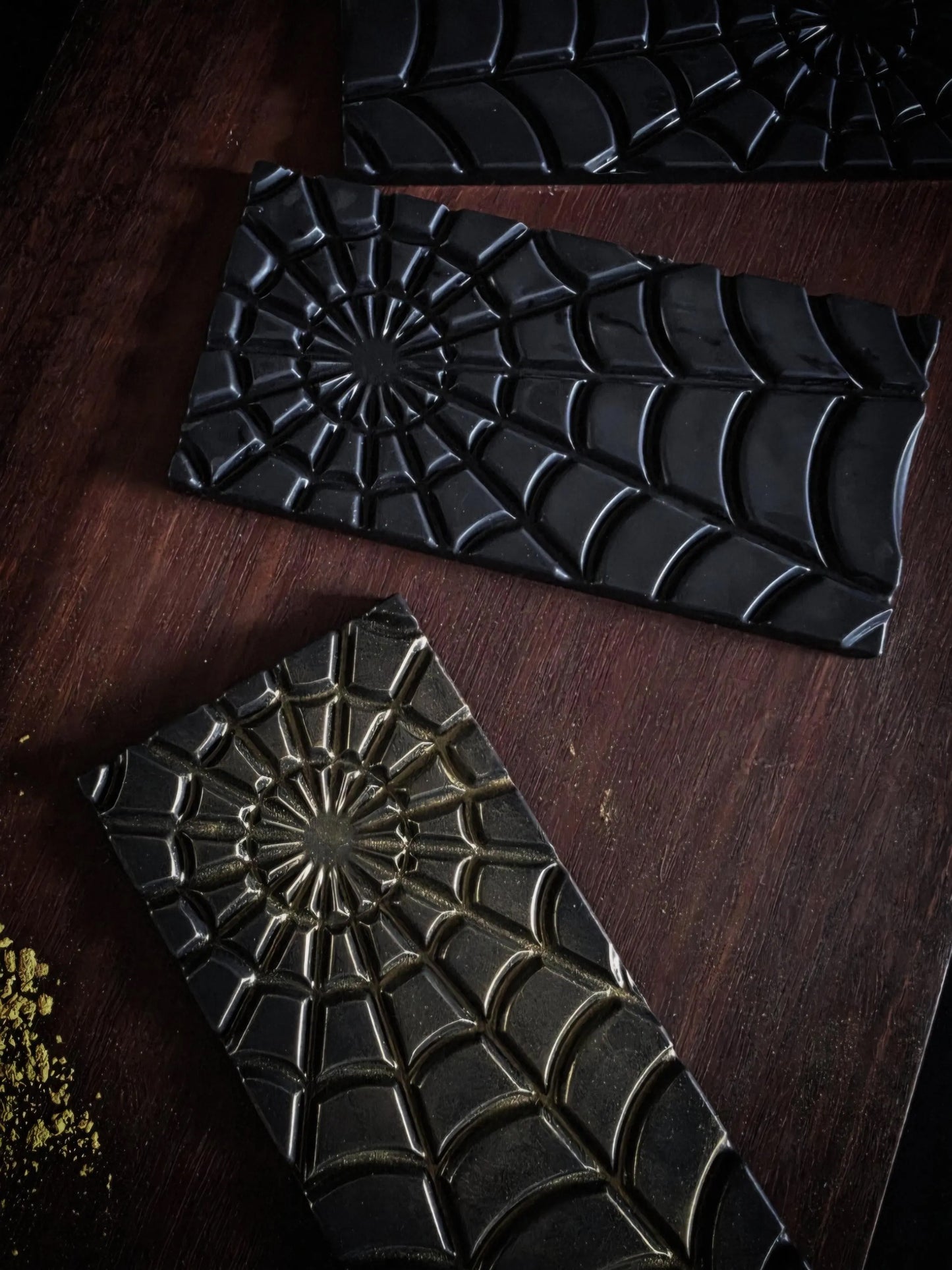 MIDNIGHT WEB Snap Bar