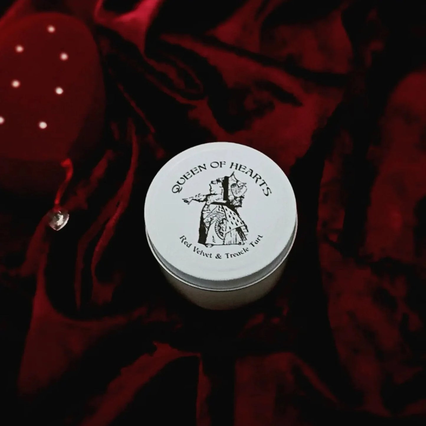 QUEEN OF HEARTS ~ Red Velvet Cake & Treacle Tart