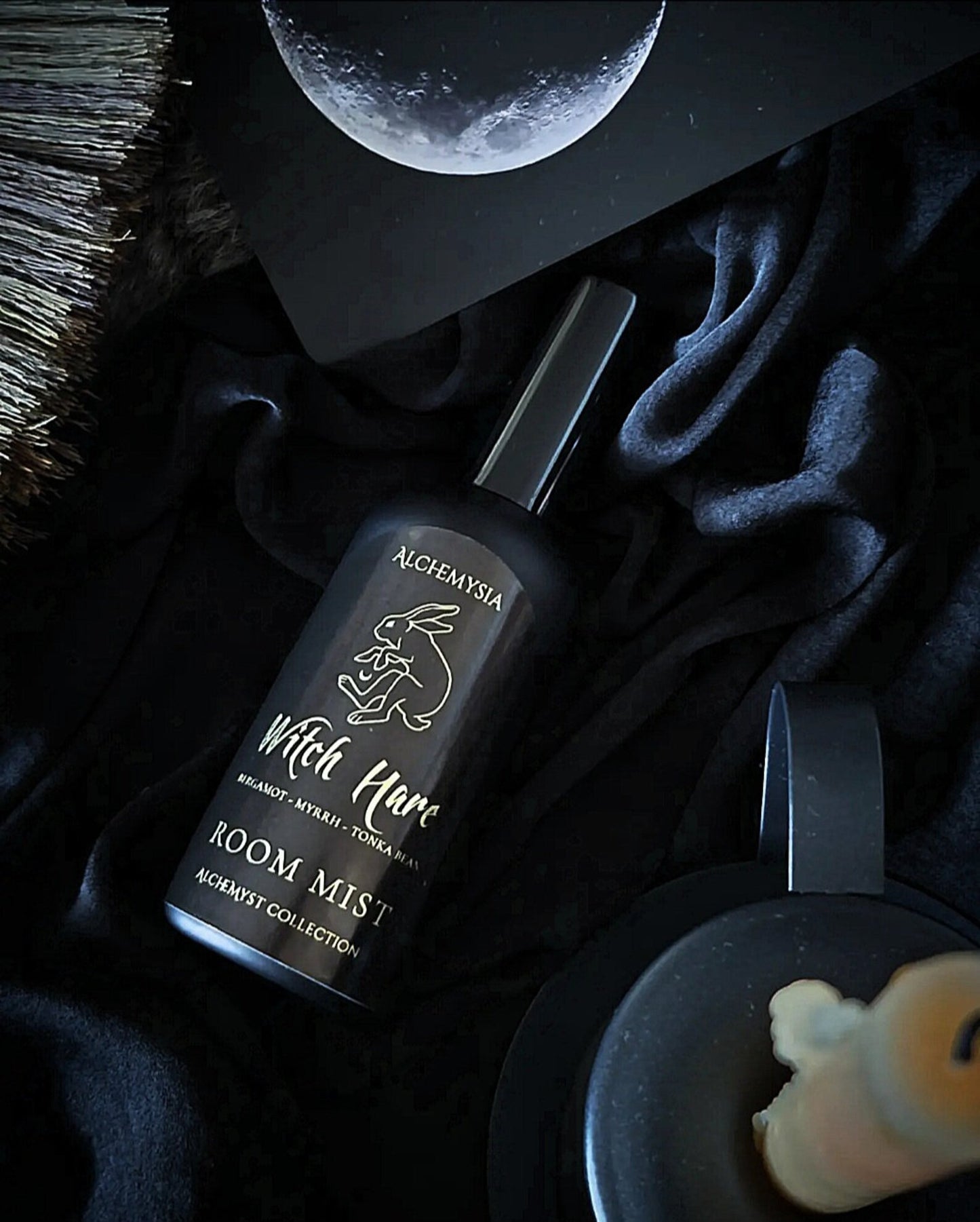 WITCH HARE Room Mist ~ Bergamot | Myrrh | Tonka Bean