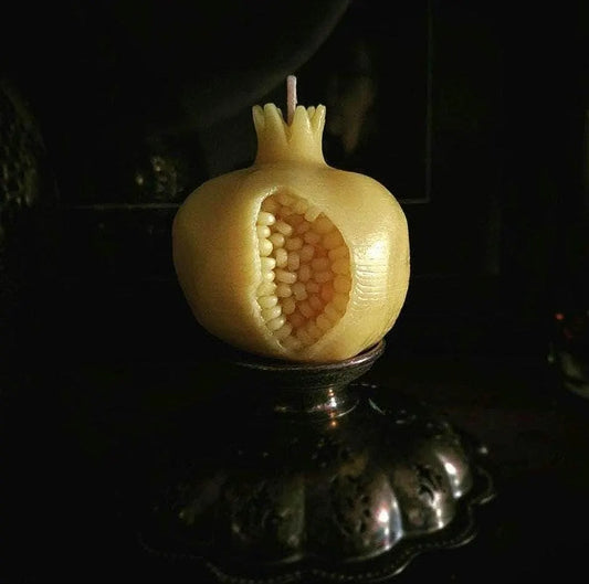 Beeswax Pomegranate Candle