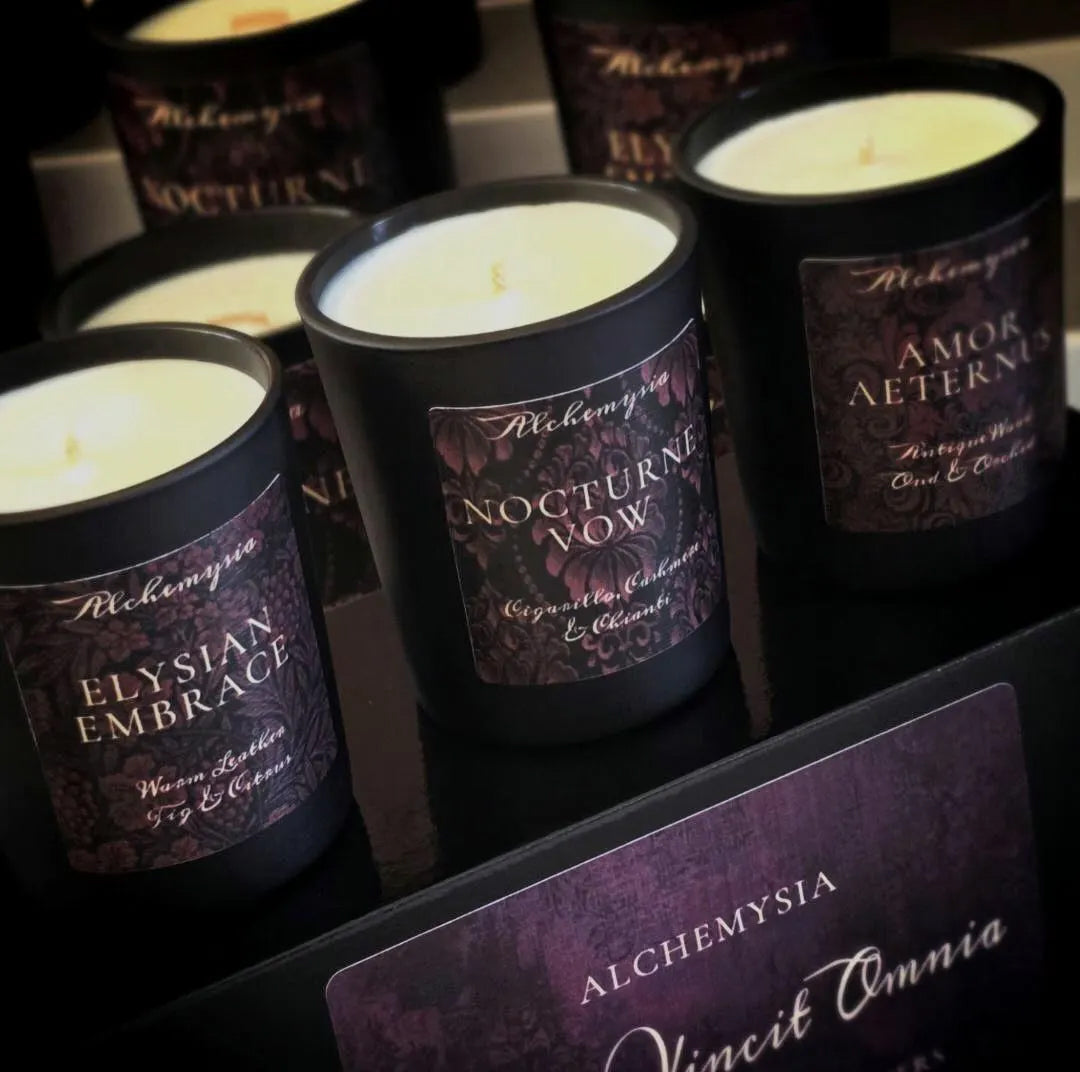 AMOR VINCIT OMNIA~  Votive Collection
