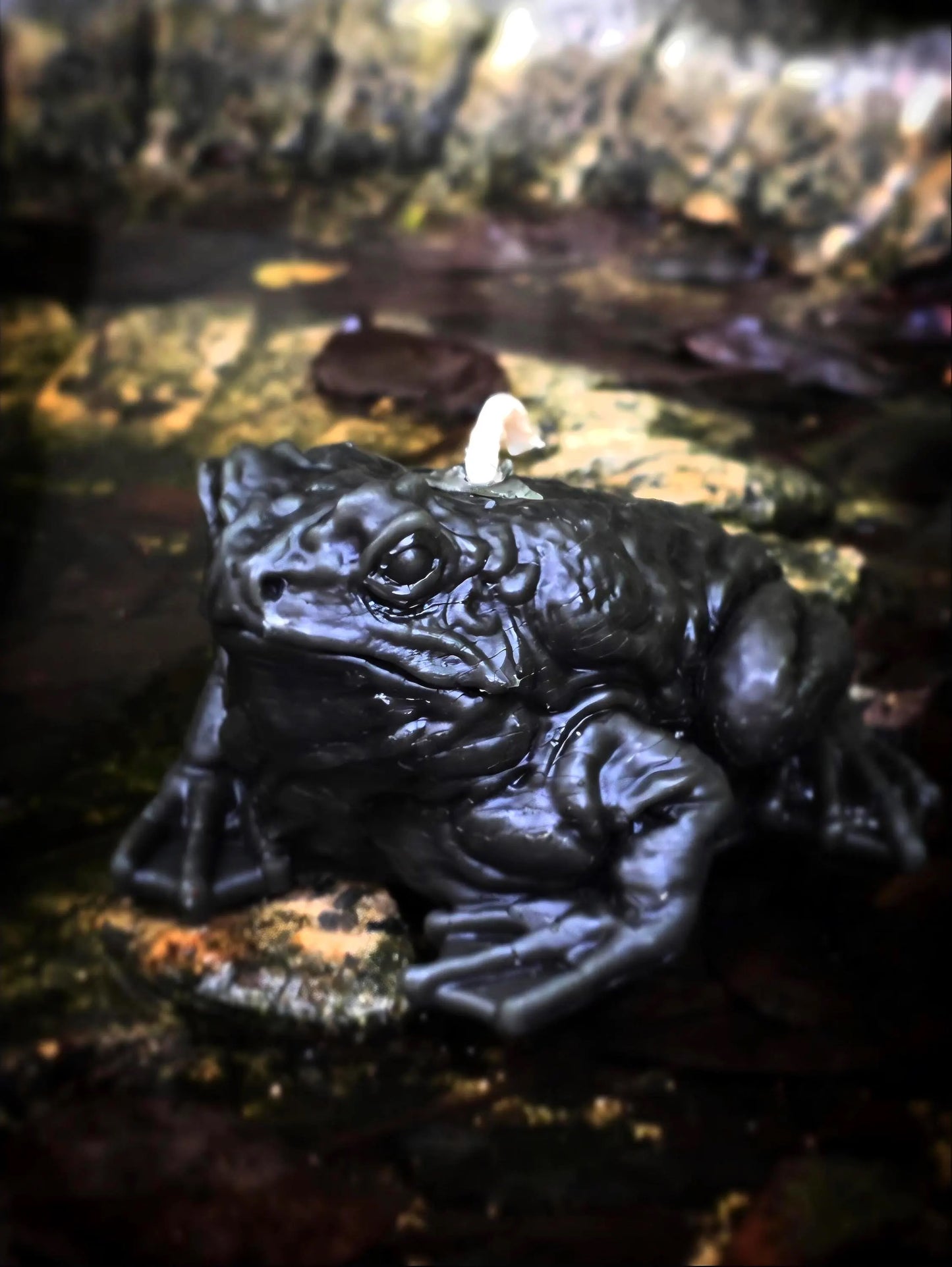 Fenwraith Toad ~ Rivergrass | Leather | Oudh