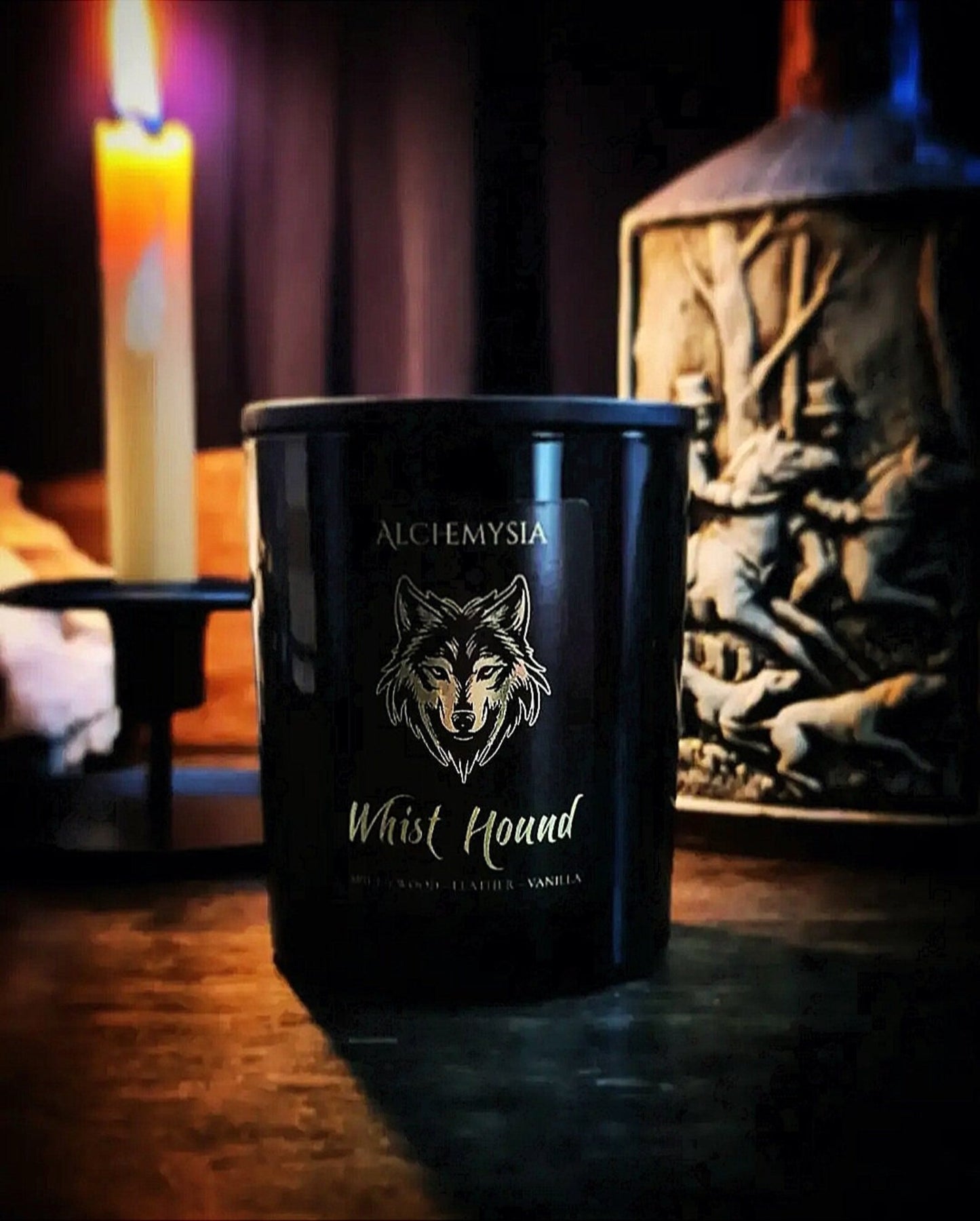 WHIST HOUND ~ Spiced Wood, Leather & Vanilla