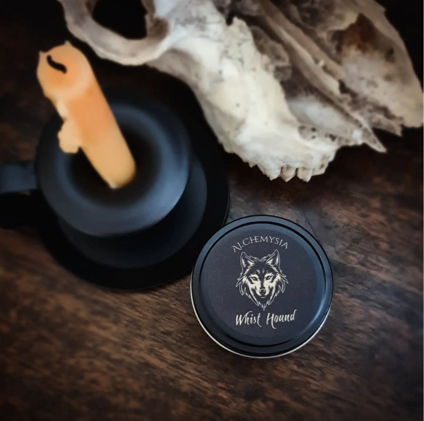WHIST HOUND ~ Spiced Wood, Leather & Vanilla